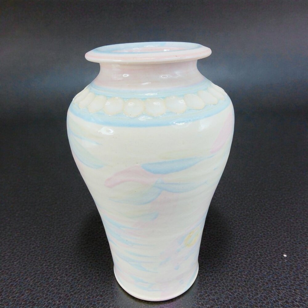 Vintage‎ Hand Made Studio Art Pottery Vase Vessel Artist Signed Pastel Glaze VTG